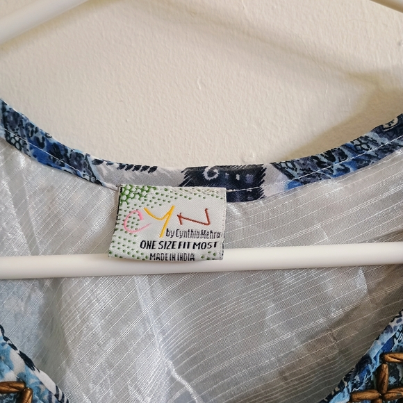 Blue Patterned Sleeveless Dress - Picture 2 of 6